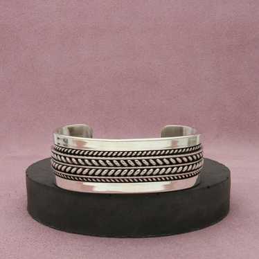 Tom hawk navajo cuff - Gem