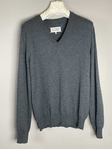 トップス 00s Martin Margiera V-neck knit sweater MM6 Maison Margiela Distressed Knit V-Neck Sweater | Camel
