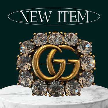 グッチ GUCCI GG ブローチ クリスタル ゴールド GUCCI グッチ ブローチ GGマーモント GG柄 ラインストーン