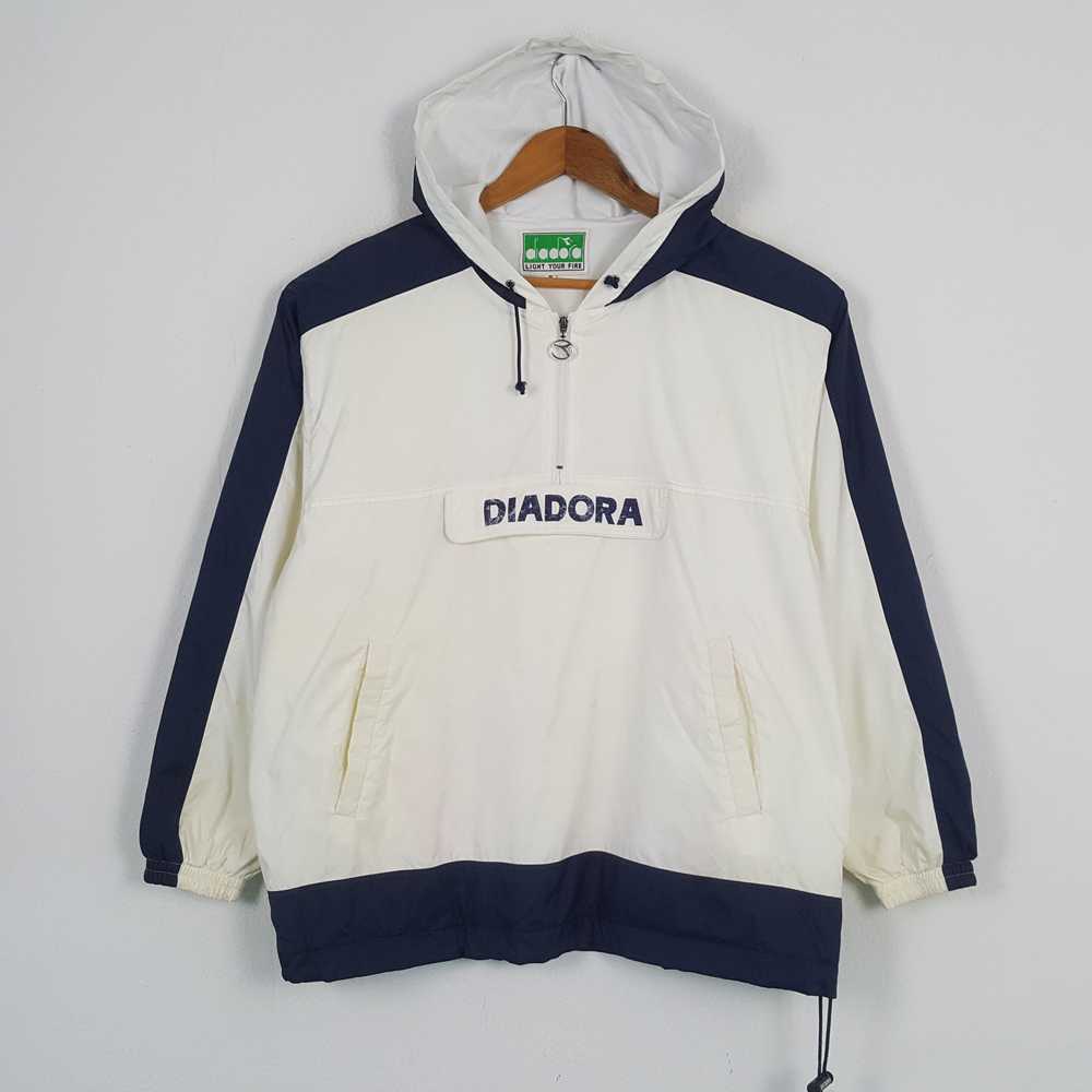 【美品】90s'/DIADORA/ジャージ上下/レトロデザイン/165 美品】90s'/DIADORA/ジャージ上下/レトロデザイン/165 - メルカリ