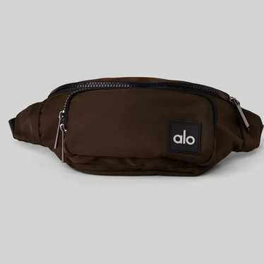 Alo fanny pack in - Gem