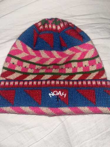 New Noah Tri-Color Beanie Red FW21 NWT OS Made in Canada | eBay