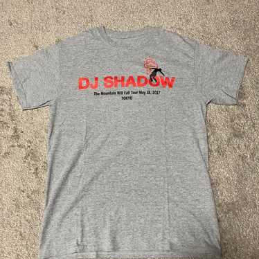 DJ SHADOW 日本ツアーTシャツ DJS-24TOUR-TEE-DATES-BLK-