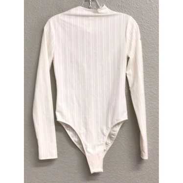 【Alo Yoga】Asymmetric Sheer Glow Long Sleeve Asymmetric Sheer Glow Long Sleeve - Ivory | Alo Yoga