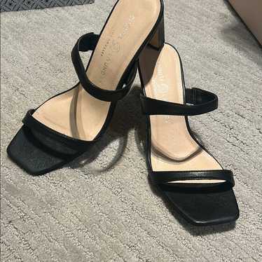 CHARLES&KEITH★Strappy Block-Heel Slingback Sandals/送料込 Black Box Strappy Block-Heel Slingback Sandals - CHARLES