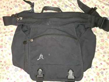 Overland equipment crossbody - Gem