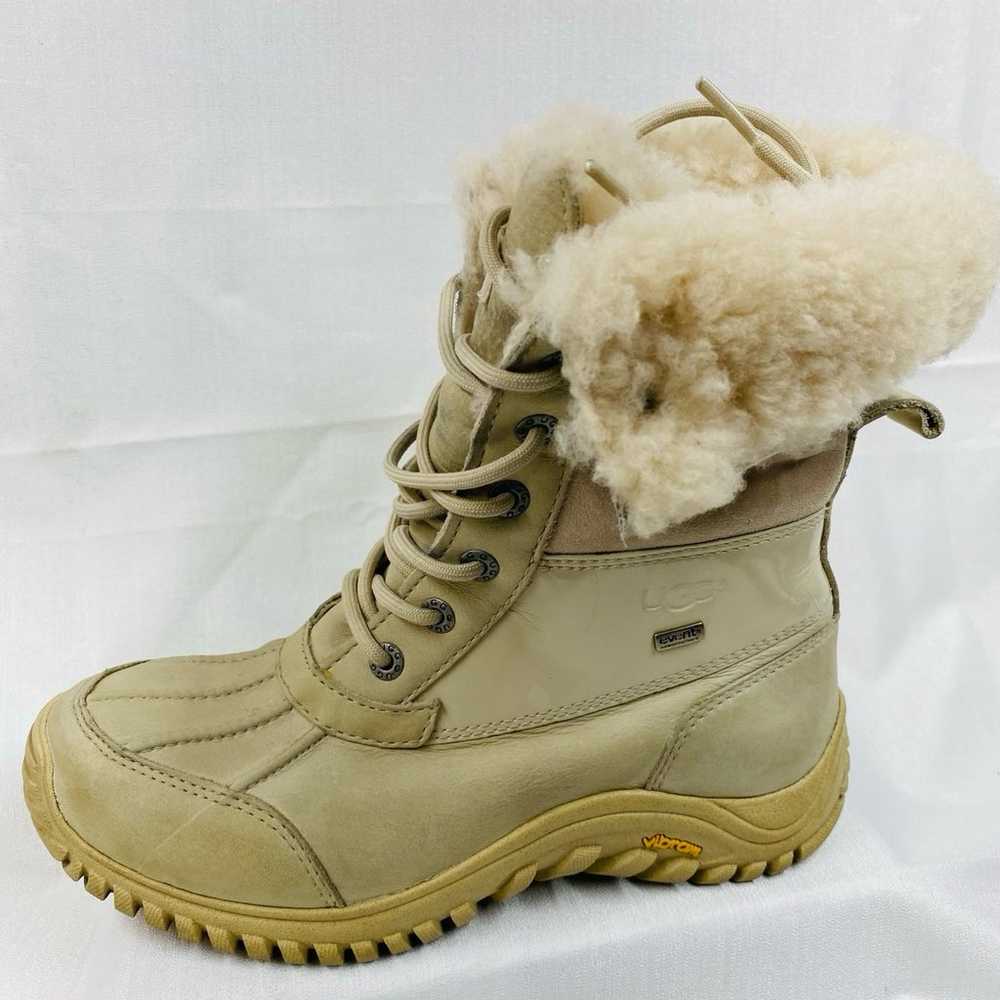 Ugg Adirondack Vibram Lace up Winter Boots II  Women's 7