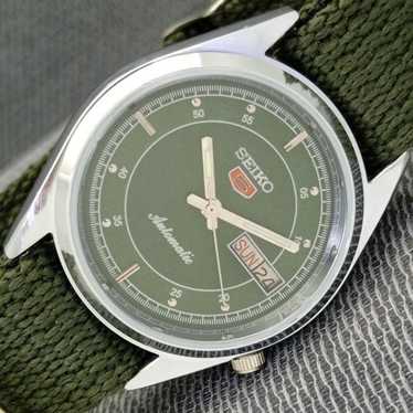 A180 伝説級 稼動品　美品！SEIKO アンティーク　80年代ヴィンテージ A180 伝説級 稼動品 美品！SEIKO アンティーク 80年代