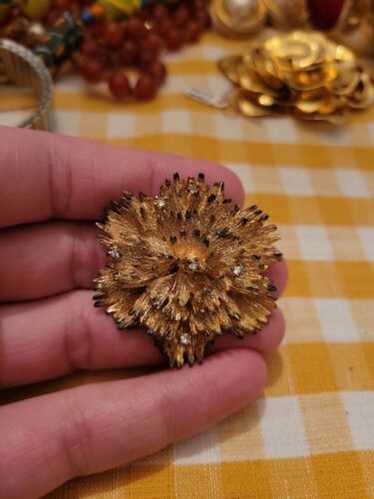 Vintage les bernard brooch - Gem