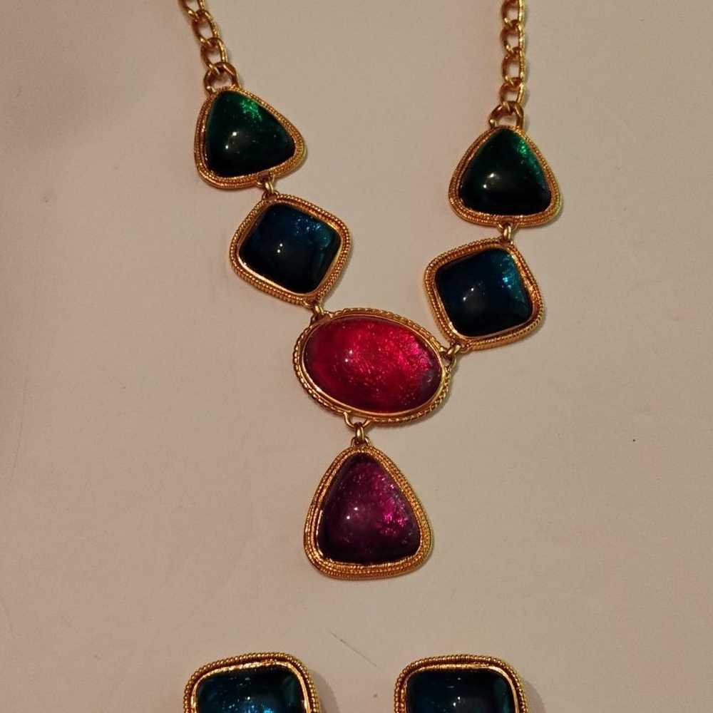Vintage KJL Kenneth Jay Lane For Avon Caprianti Multi Color Necklace