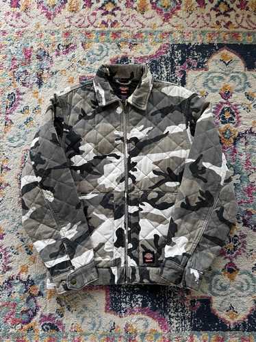 Supreme Dickies Quilted Work Jacket カモフラ Supreme Dickies Quilted Work Jacket Grey Camo | Hype Clothinga