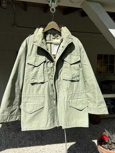 Vintage 90s alpha industries - Gem