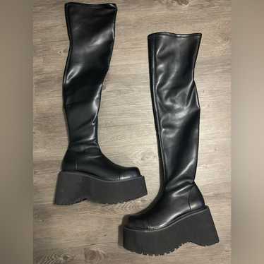 Darker wavs dolls kill - Gem