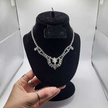 【VINTAGE HOLLYWOOD】Vine Half Chain Necklace_VH2479NE003M Cubic Zirconia Vine Necklace in Sterling Silver