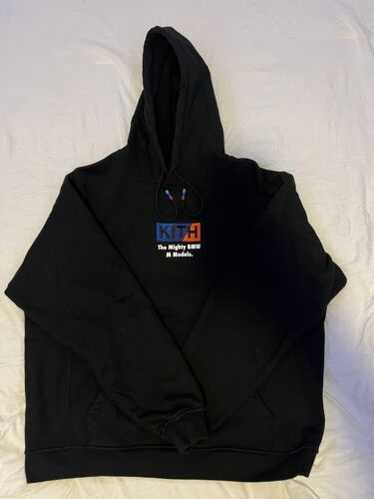 【KITH NYC】BMW ロゴ フリース フード付き スウェットシャツ Buy Kith For BMW M Sport Logo Hoodie 'Black' - KH2588 100 | GOAT