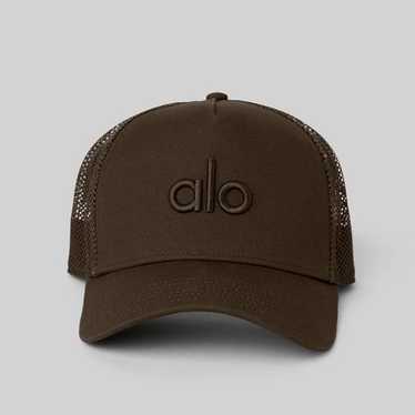Alo district trucker hat - Gem