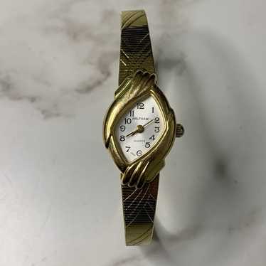 Waltham Lady Martin ゴールドクォーツ時計 Sold at Auction: VINTAGE LADY'S WALTHAM WATCH & 3 OTHER