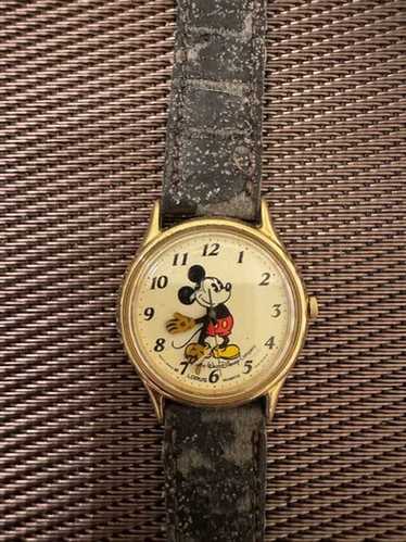Vintage Classic Seiko Mickey Mouse Watch for Her | Disney