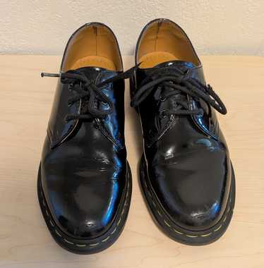 ししキュン　Dr. Martens ブラックレザーシューズ 25288001.80.jpg?$icon$