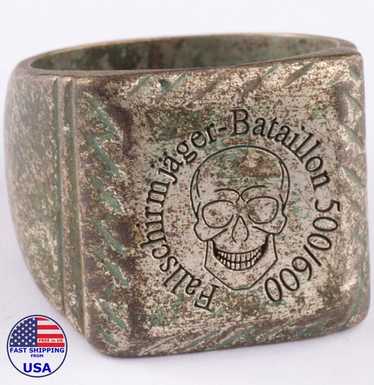 German skull ring - Gem