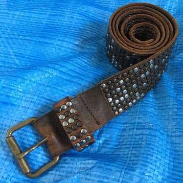 Htc belt 10000 studs - Gem