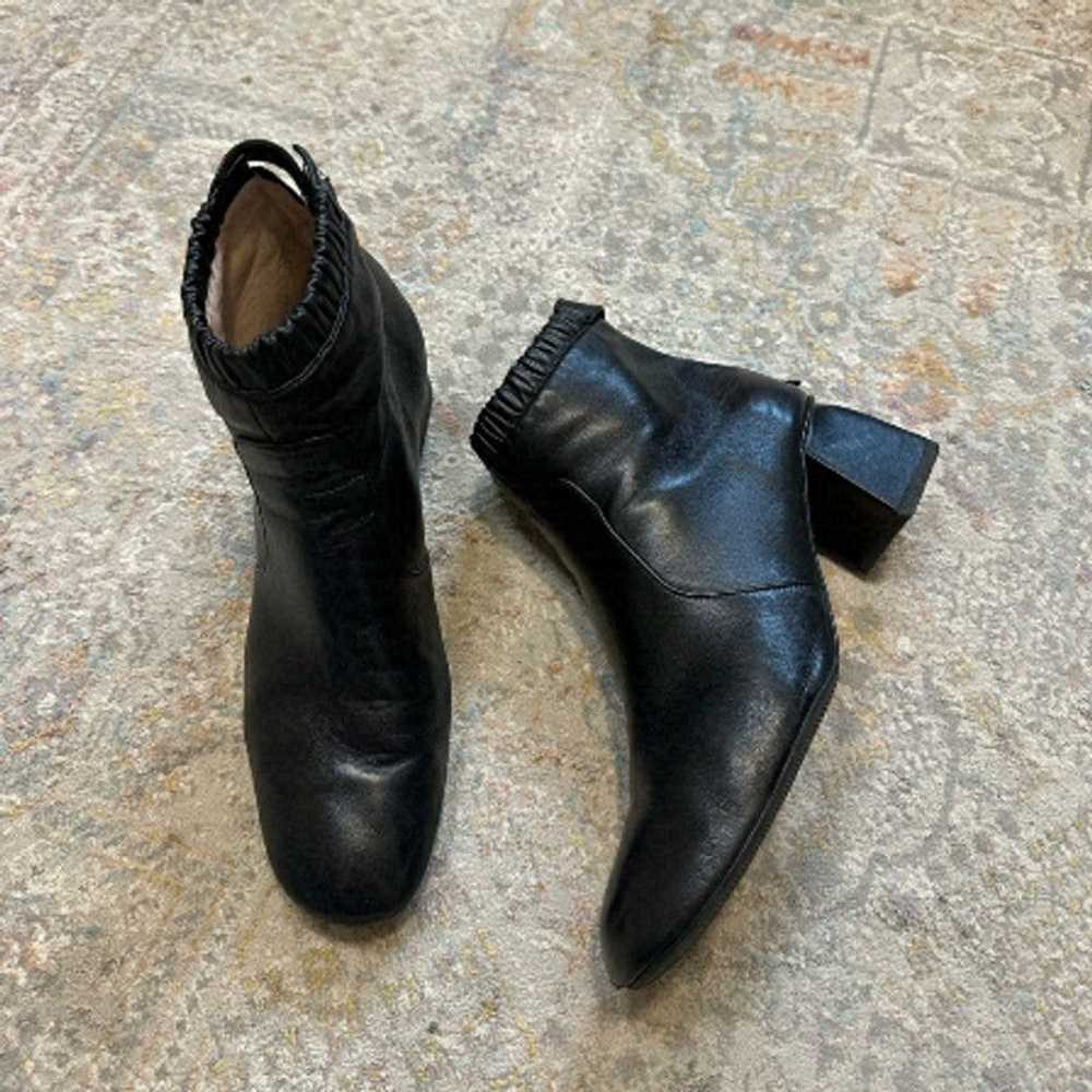 Stuart Weitzman STUART Weitzman Black block heele… - image 1