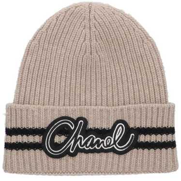 CHANEL ♡ ニット帽 ビーニー ハート ストラス CCマーク 大切な人へのギフトに】☆CHANEL☆ニット帽☆希少ハートCCロゴ