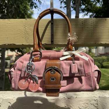 バッグ COACH Handbag Suede Soho Tanrokku pink Coach Pink Suede Soho Flap Shoulder Bag | Elegant