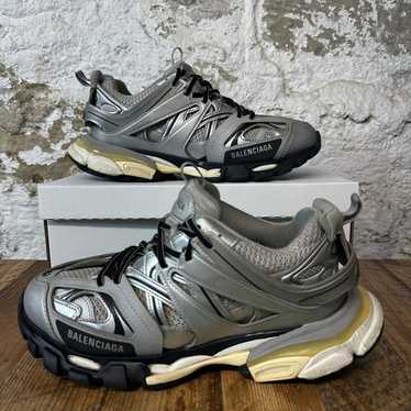 Balenciaga mens 42 - Gem