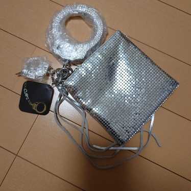 Cuffz by linz 手錠付きウォレットチェーン CUFFZ by Linz (@cuffzbylinz) • Instagram photos and videos