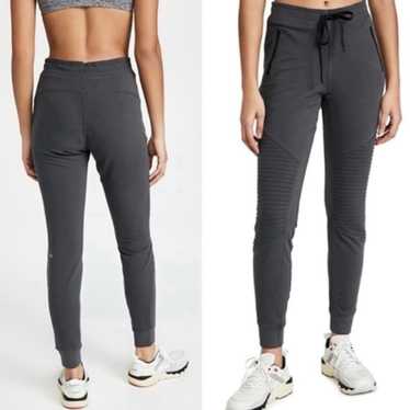 lululemon - 新品！alo yoga URBAN MOTO SWEAT PANT Jogger Pant – TellurideFUEL
