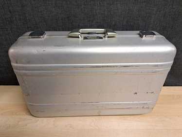 ZERO HALLIBURTON 旧Classic Aluminum 87L s-l1200.jpg