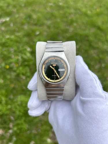 稼働 SEIKO 5 腕時計 デイト ヴィンテージ フリーアジャスト 81 fk002741-scaled.jpg