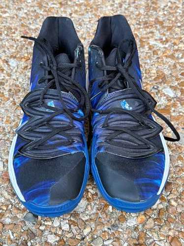 Kyrie 5 duke size - Gem