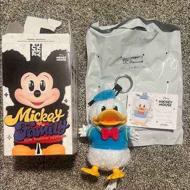 POPMART Mickey Family ドナルド デイジー2点セット 新品】POPMART ミッキーファミリー ドナルド デイジー ドナデジ