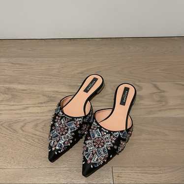 ロシャスROCHAS ストラップ付きサテンフラットシューズ