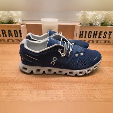 On cloud 5 women - Gem