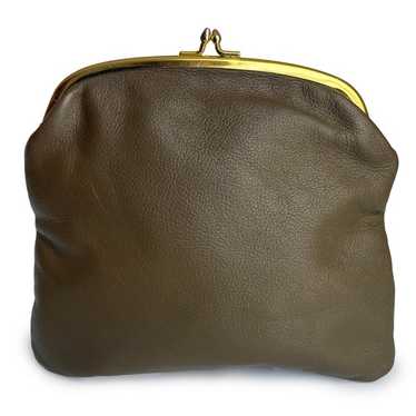 バッグ Coach Bonnie Cashin Limited Pouch 1966 vs 2022 For Fall 2022, Coach released a limited reissue