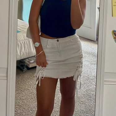 Guess Women's Skirt - White - S – White denim Gue… - image 1