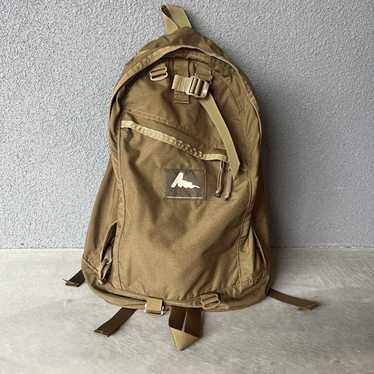 Gregory × beams waist - Gem