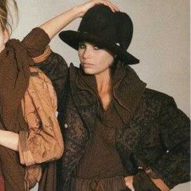 Hat × vivienne westwood - Gem
