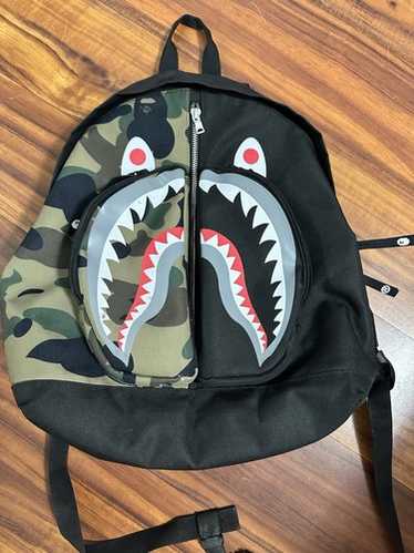 未使用【A BATHING APE】1st CAMO SHARK DAYPACK 1ST CAMO SHARK DAYPACK | bape.com