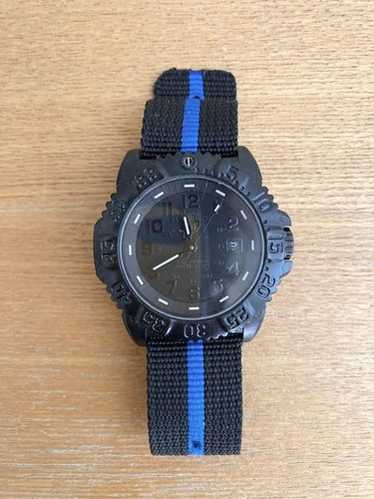 Used luminox 3050-3950 case - Gem