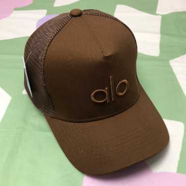 Alo district trucker hat - Gem