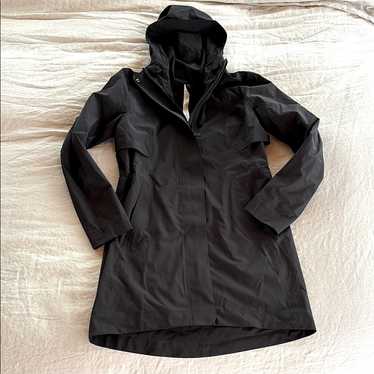 Lululemon rebel rain jacket - Gem