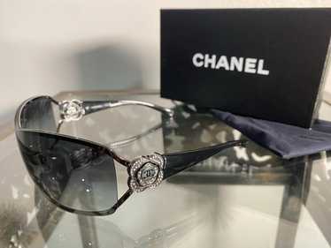 CHANEL ブラウン サングラス フラワーモチーフ シャネル