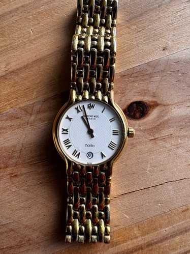 ジャンク RAYMOND WEIL fidelio クォーツ腕時計 A2940 Yahoo!オークション - 1円～/RAYMOND WEIL/レイモンドウィル