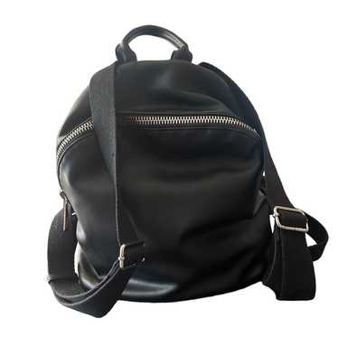 Armani Exchange ブラック レザーバックパック undefined