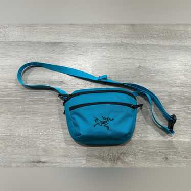 Arc'teryx Mantis 1 Waistpack – OutdoorsInc.com