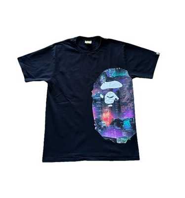 A BATHING APE☆NEON CAMO BIG APE HEAD Tシャツ A BATHING APE® Neon Camo Big Ape Head Tee | Bape official